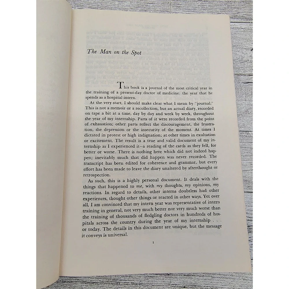 Intern‎ Doctor X 1965 Gray Cloth Hardcover Midcentury Medical Drama Shelf Decor